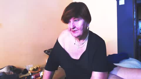 WildRedCat online show from February 16, 2025, 11:38 am