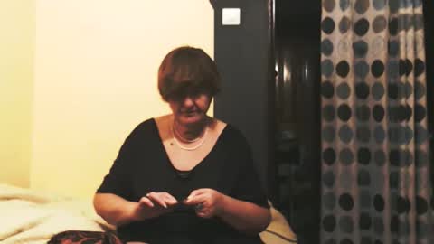 WildRedCat online show from October 12, 2025, 9:03 pm