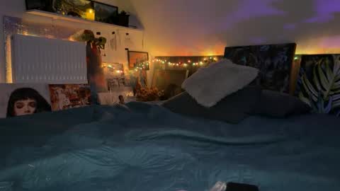 wildsable_ online show from November 5, 2025, 6:30 pm