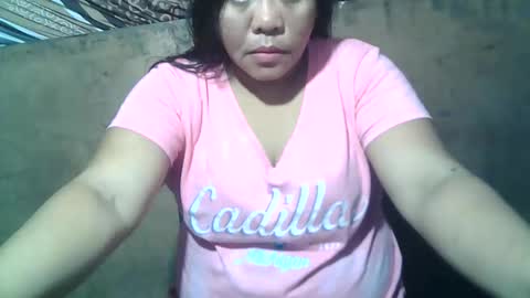 wildveron_205 online show from October 22, 2025, 2:45 am