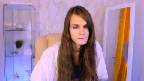 Snapshot of will_snake chatting on December 2, 2025, 9:32 pm Will My schedule for this week Monday Tuesday ThursdaySaturday online show from December 2, 2025, 9:32 pm