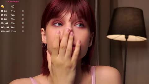 Eva online show from November 17, 2025, 11:38 am