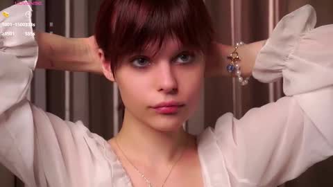 Eva online show from November 18, 2025, 1:04 pm