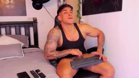 Snapshot of william_dracko9 chatting on October 11, 2025, 4:22 am Dracko online show from October 11, 2025, 4:22 am