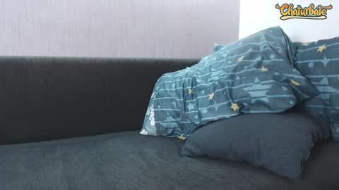 Snapshot of william_henry_a chatting on December 13, 2024, 4:05 pm William online show from December 13, 2024, 4:05 pm