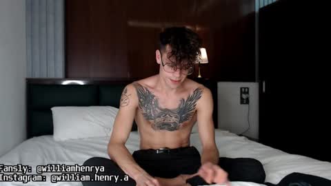 Snapshot of william_henry_a chatting on January 17, 2025, 7:19 am William online show from January 17, 2025, 7:19 am