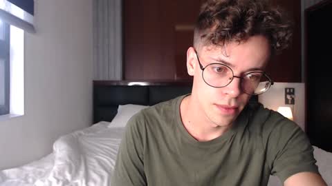 Snapshot of william_henry_a chatting on January 24, 2025, 7:30 am William online show from January 24, 2025, 7:30 am