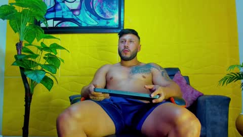 William Parra online show from October 11, 2025, 11:42 am