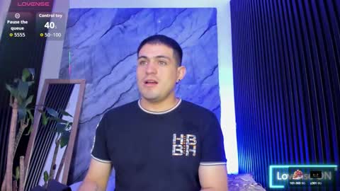 Snapshot of william_steel_ chatting on September 29, 2025, 11:26 am William Steel online show from September 29, 2025, 11:26 am