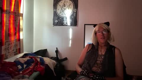 Ville Lohner online show from October 19, 2025, 10:10 pm