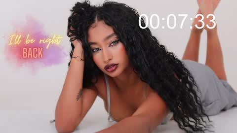 Snapshot of willow_hendrix chatting on January 16, 2025, 7:41 pm Ms Willow online show from January 16, 2025, 7:41 pm