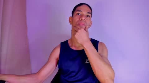 willy_veins online show from February 24, 2025, 12:05 pm