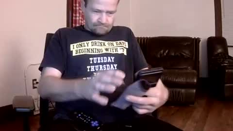 Snapshot of willydogg83 chatting on October 26, 2025, 6:19 am willydogg83 online show from October 26, 2025, 6:19 am