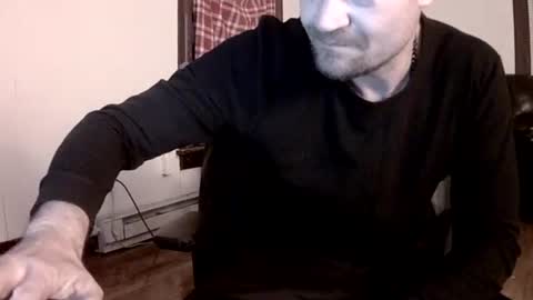 Snapshot of willydogg83 chatting on October 26, 2025, 11:42 pm willydogg83 online show from October 26, 2025, 11:42 pm