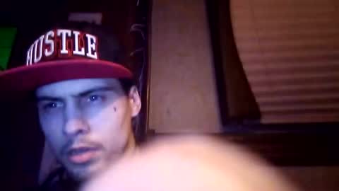 wilsond9479 online show from December 16, 2025, 4:39 am