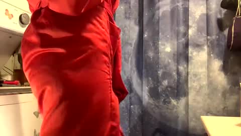 Snapshot of wiltryanything2x chatting on September 25, 2025, 9:57 am Will online show from September 25, 2025, 9:57 am