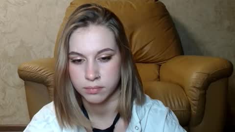 wira_witch online show from November 26, 2025, 2:51 pm