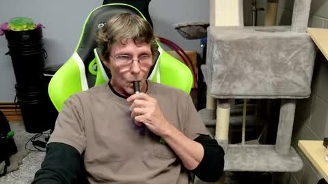 wirehead1970 online show from November 21, 2025, 10:30 pm