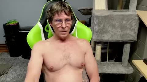 wirehead1970 online show from November 28, 2025, 9:39 pm