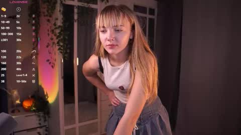 Hollis online show from October 29, 2025, 9:05 pm