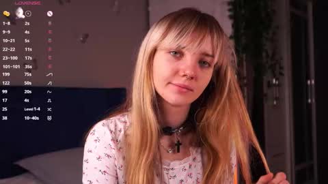 Hollis online show from November 30, 2025, 9:41 pm