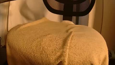 Mater online show from December 4, 2025, 4:38 pm