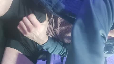 wnhz27 online show from December 23, 2024, 2:45 am