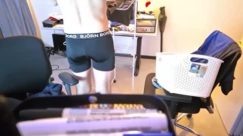 wnhz27 online show from December 24, 2024, 1:38 am