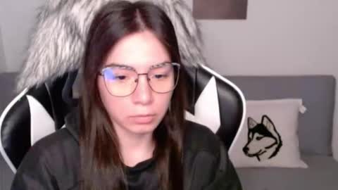 Alex online show from October 7, 2025, 2:31 am