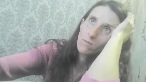 Snapshot of wolfxsnow chatting on January 8, 2025, 7:56 pm wolfxsnow online show from January 8, 2025, 7:56 pm