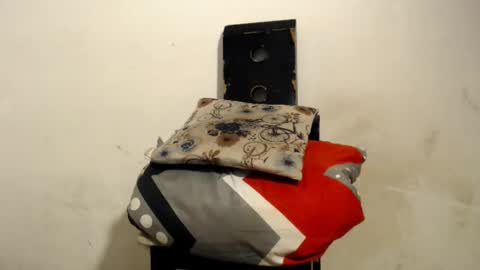 Snapshot of wonderfullight chatting on January 17, 2025, 9:39 am SHENIEL RODRIGUEZ online show from January 17, 2025, 9:39 am