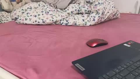 Wondergirl online show from February 1, 2025, 12:26 pm