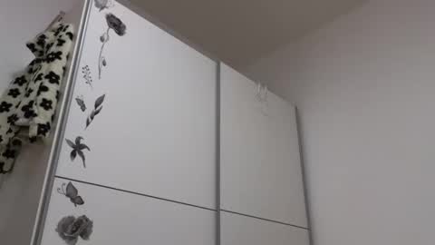 Wondergirl online show from February 12, 2025, 9:20 am