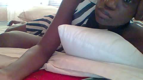 Your black bunny online show from January 16, 2025, 6:03 am