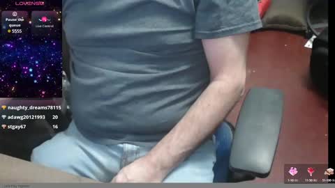 woodworker6473 online show from February 22, 2025, 11:35 pm