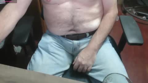 woodworker6473 online show from October 21, 2025, 12:33 am