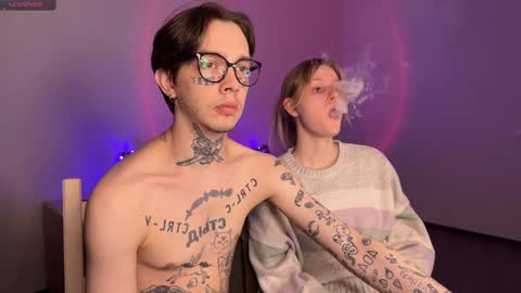 Snapshot of worldofllove chatting on February 12, 2025, 12:58 am Arnika and Simon online show from February 12, 2025, 12:58 am