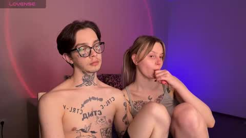 Snapshot of worldofllove chatting on February 13, 2025, 10:11 pm Arnika and Simon online show from February 13, 2025, 10:11 pm