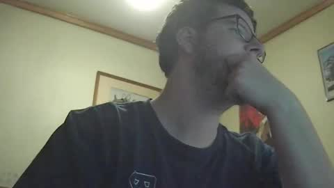 Snapshot of worsie333 chatting on February 7, 2025, 1:32 pm worsie online show from February 7, 2025, 1:32 pm