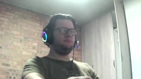 Snapshot of worsie333 chatting on October 29, 2025, 7:04 pm worsie online show from October 29, 2025, 7:04 pm