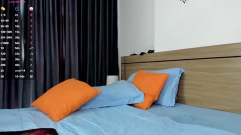 Snapshot of wow__lina chatting on February 8, 2025, 4:25 am Hey Im Lina See you 12am - 6am GMT 3 online show from February 8, 2025, 4:25 am