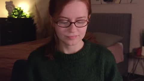 Rebecy online show from November 16, 2025, 2:00 pm