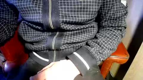 wrix online show from November 23, 2025, 2:28 pm