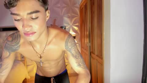 wyatt online show from November 29, 2025, 3:53 am