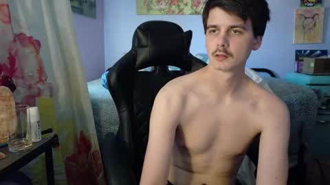 Wyatt online show from October 25, 2025, 7:08 pm