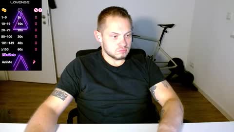 x19marco93x online show from October 29, 2025, 7:15 pm