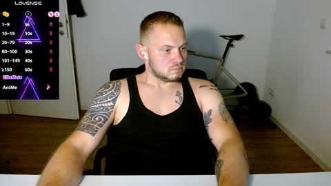 x19marco93x online show from November 2, 2025, 8:11 pm