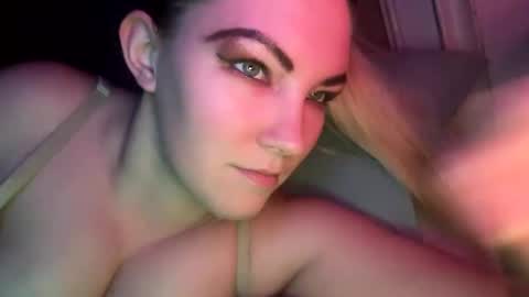 Mariah  online show from December 18, 2024, 4:42 am