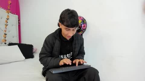 xaanderGrey online show from October 10, 2025, 7:46 pm