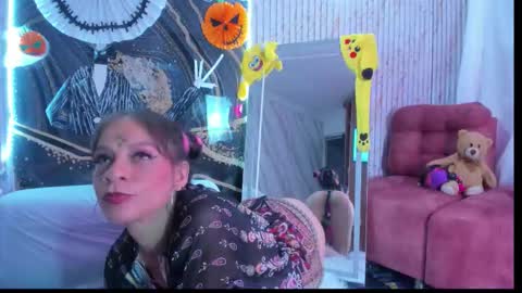 Snapshot of xamabtlee0107 chatting on October 18, 2025, 7:09 am xamabtlee0107 online show from October 18, 2025, 7:09 am